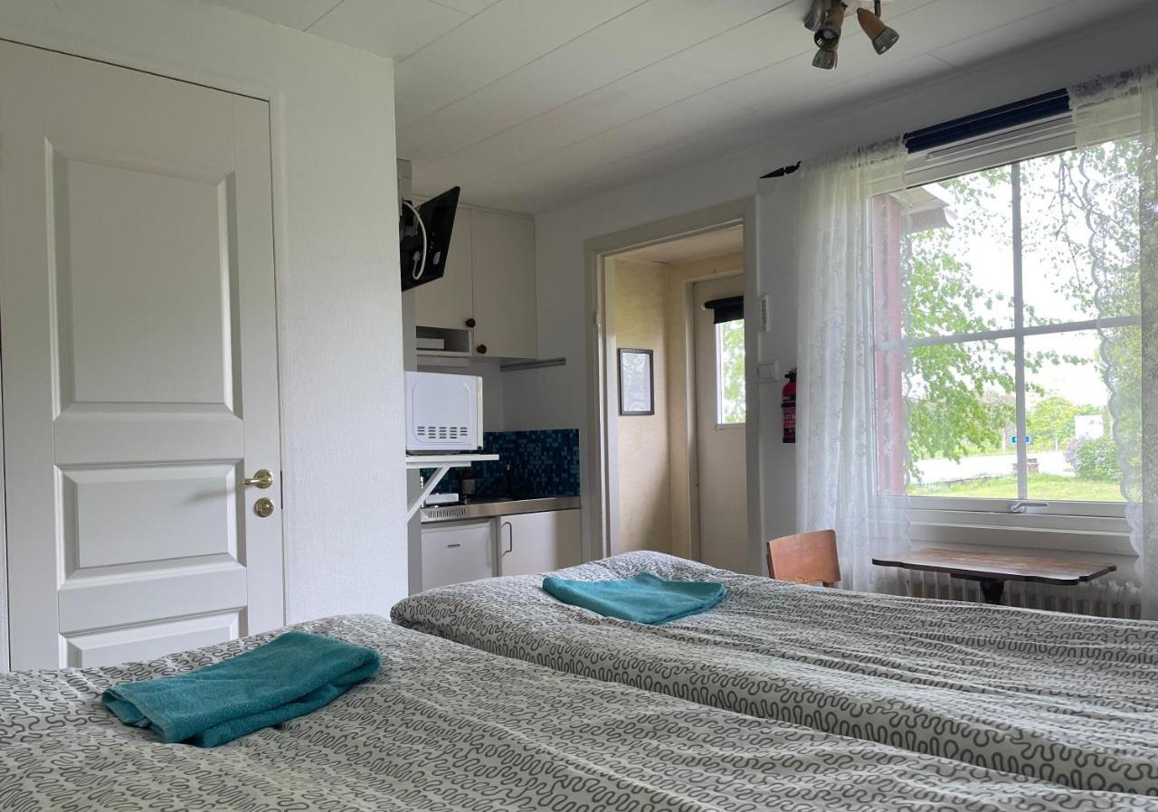 Edith och Julia B&B Rälla Exteriör bild